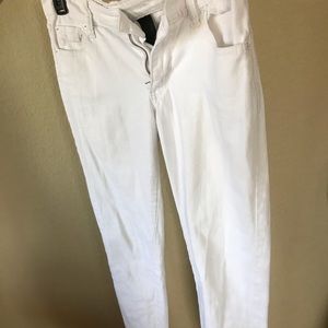 White skinny jeans, size 2